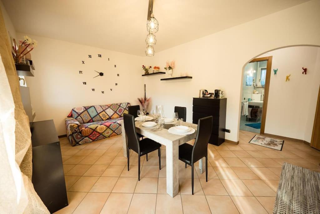 Oliva Apartment - Featuring A Private Garden And Access To A Pool Barcuzzi Eksteriør bilde