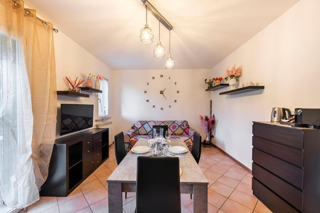 Oliva Apartment - Featuring A Private Garden And Access To A Pool Barcuzzi Eksteriør bilde